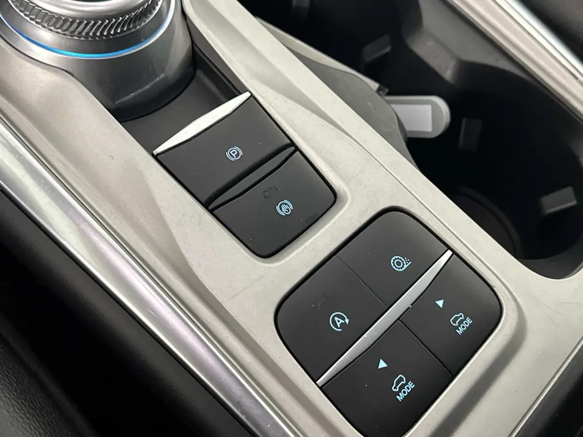 2023 Ford Explorer Limited thumbnail 36