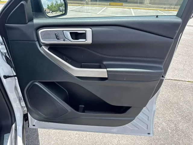 2023 Ford Explorer Limited thumbnail 20