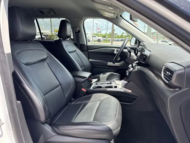 2023 Ford Explorer Limited thumbnail 21
