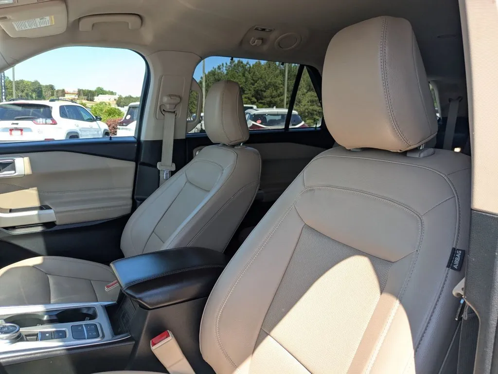 2023 Ford Explorer Limited thumbnail 14