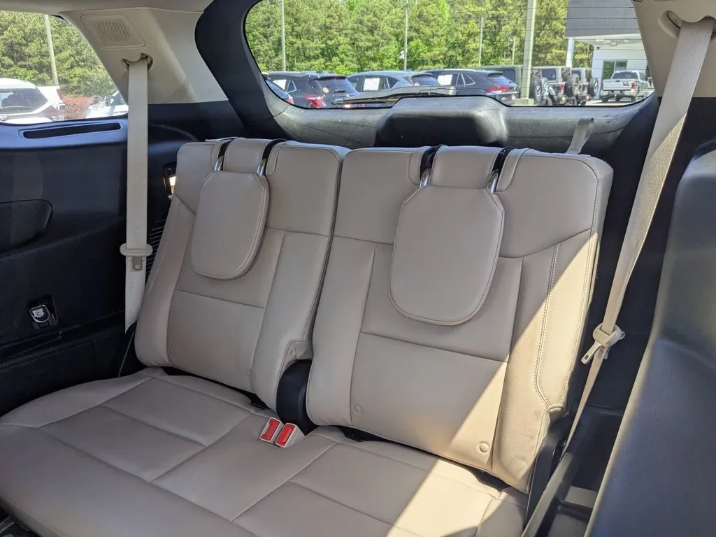 2023 Ford Explorer Limited thumbnail 25