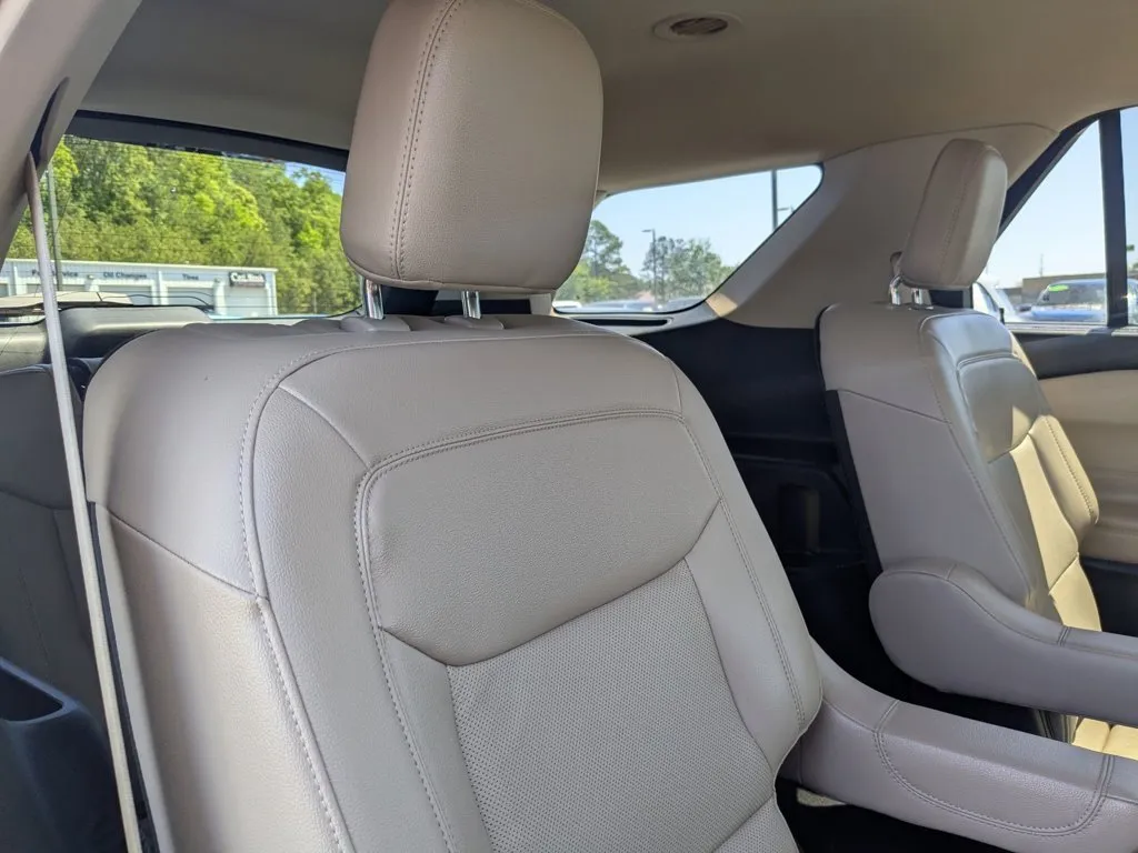 2023 Ford Explorer Limited thumbnail 28