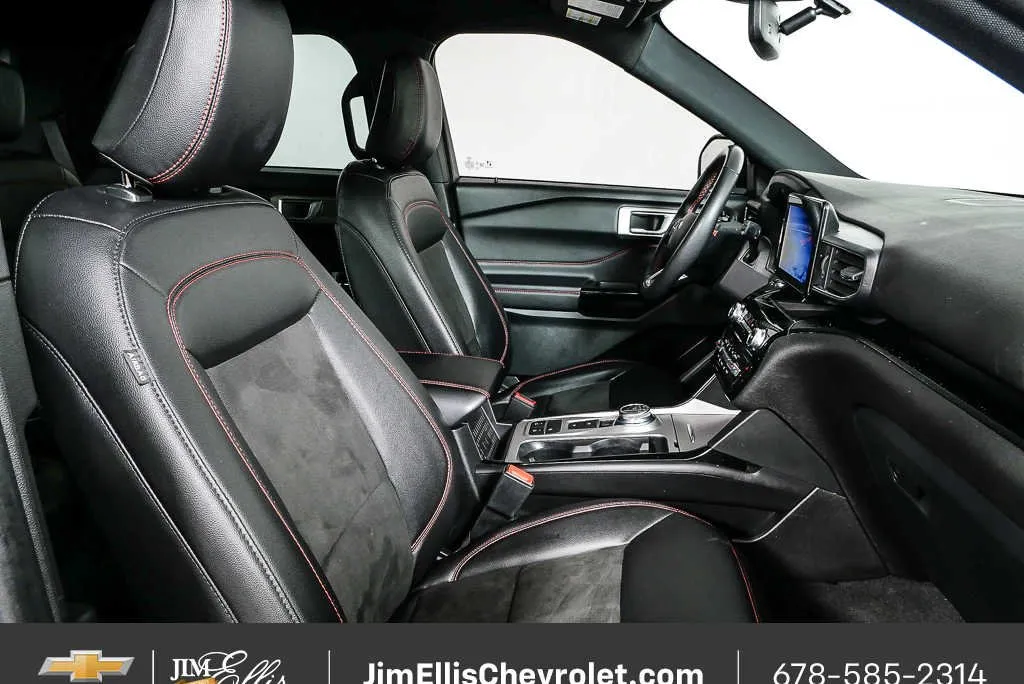 2023 Ford Explorer ST-Line thumbnail 23