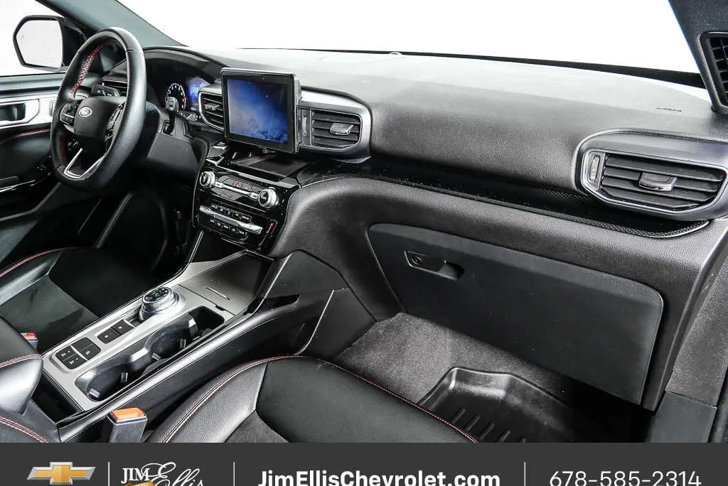 2023 Ford Explorer ST-Line thumbnail 24