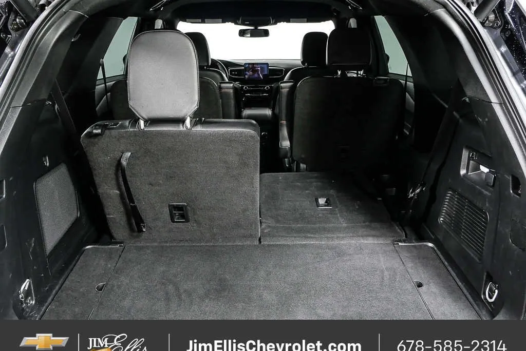 2023 Ford Explorer ST-Line thumbnail 33