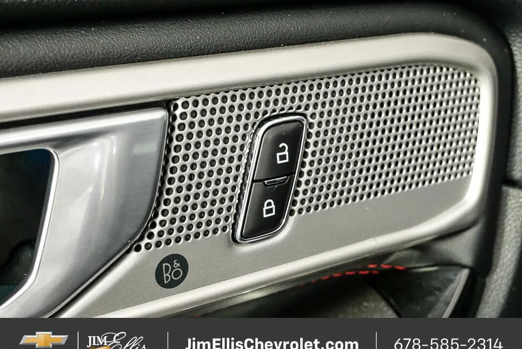 2023 Ford Explorer ST-Line thumbnail 7