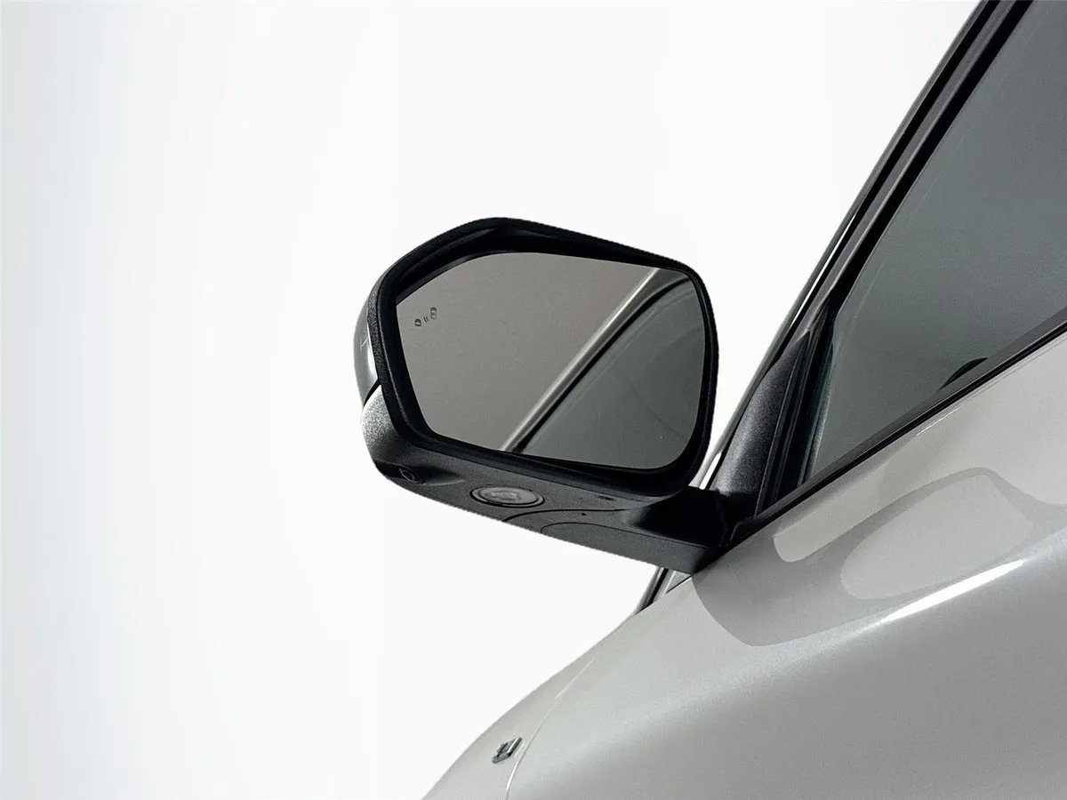 2023 Ford Explorer ST-Line thumbnail 5