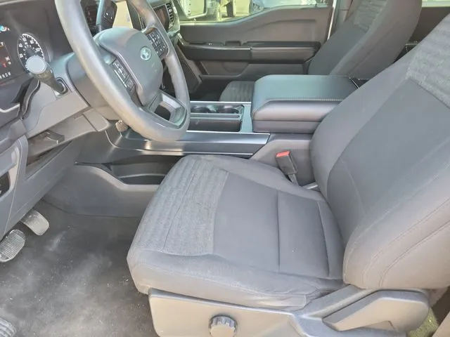 2023 Ford F-150 thumbnail 3