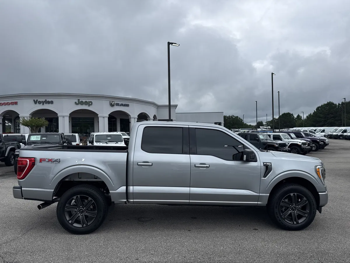 2023 Ford F-150 thumbnail 8