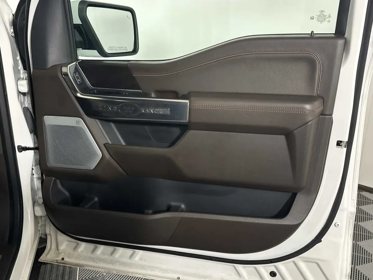 2023 Ford F-150 King Ranch thumbnail 19