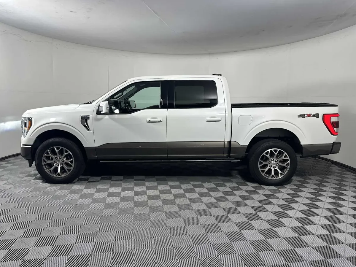 2023 Ford F-150 King Ranch thumbnail 4