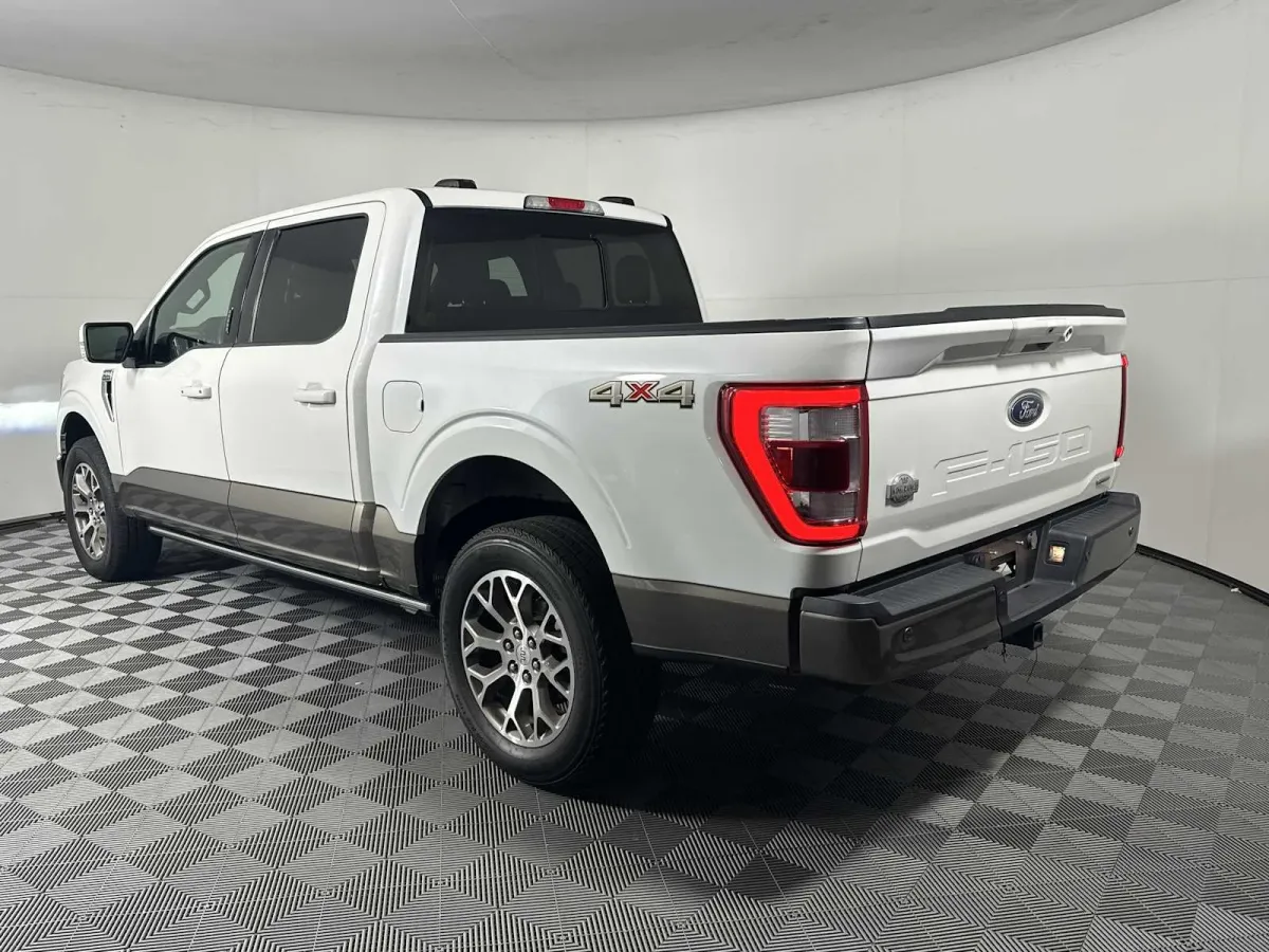 2023 Ford F-150 King Ranch thumbnail 6