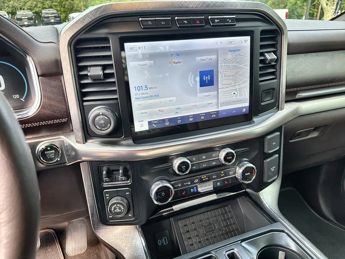 2023 Ford F-150 King Ranch thumbnail 13
