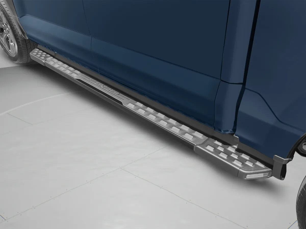 2023 Ford F-150 Lightning LARIAT thumbnail 58
