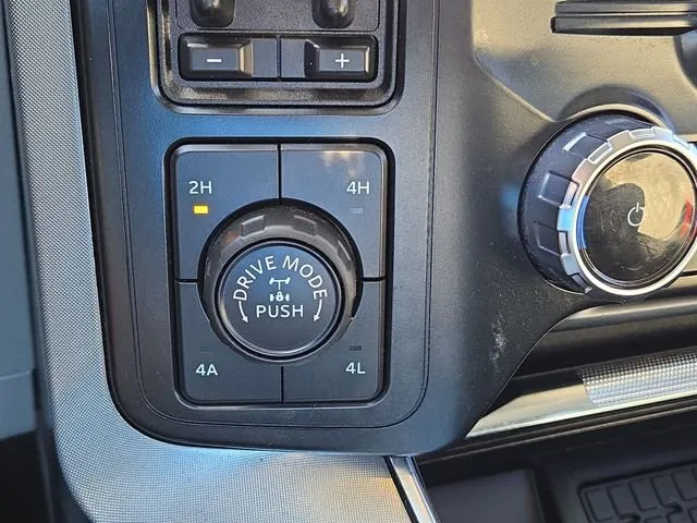2023 Ford F-150 Limited thumbnail 30