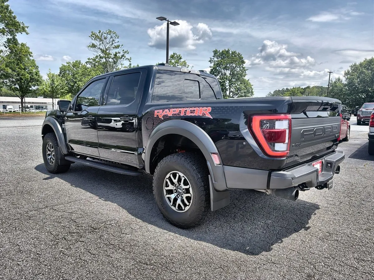 2023 Ford F-150 Raptor thumbnail 6