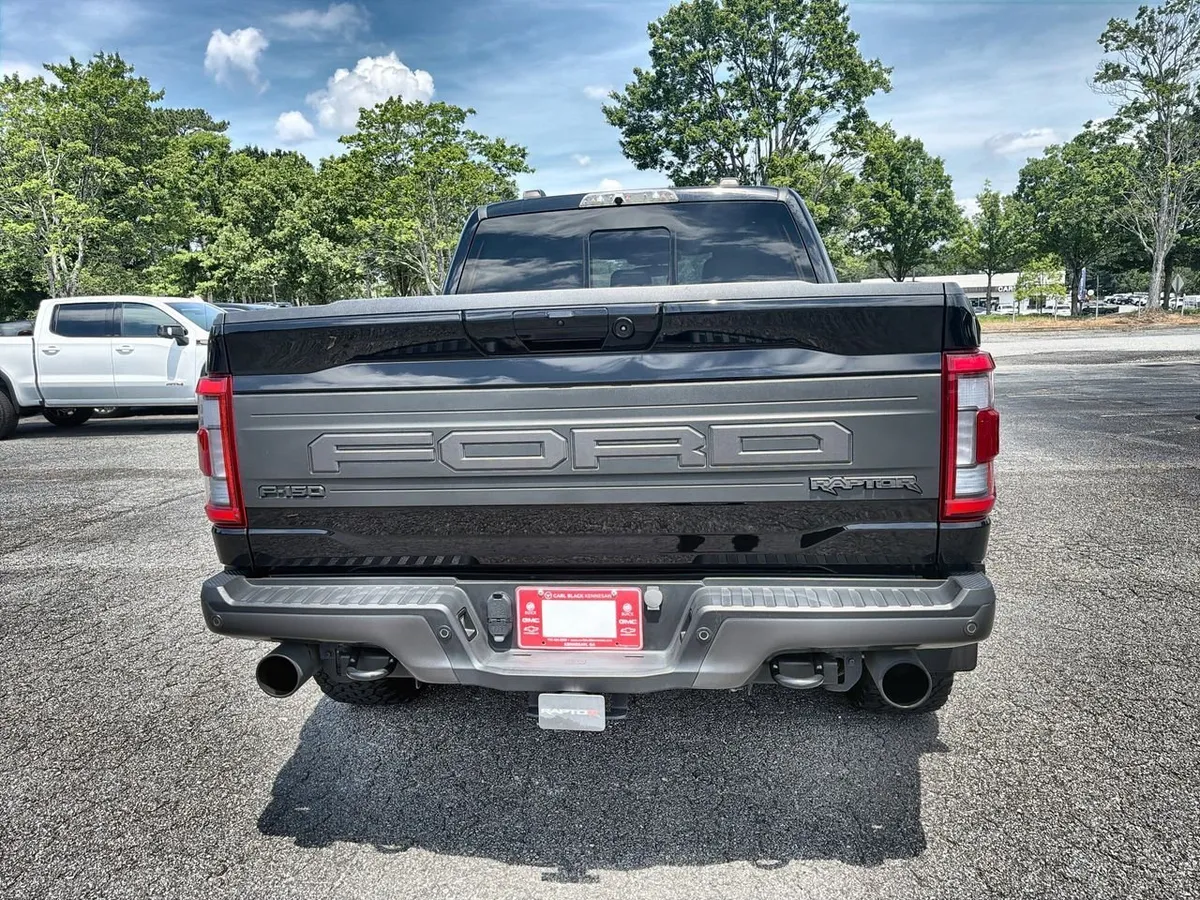 2023 Ford F-150 Raptor thumbnail 7
