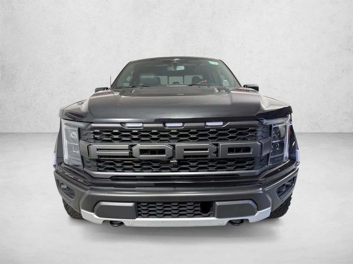 2023 Ford F-150 Raptor thumbnail 10
