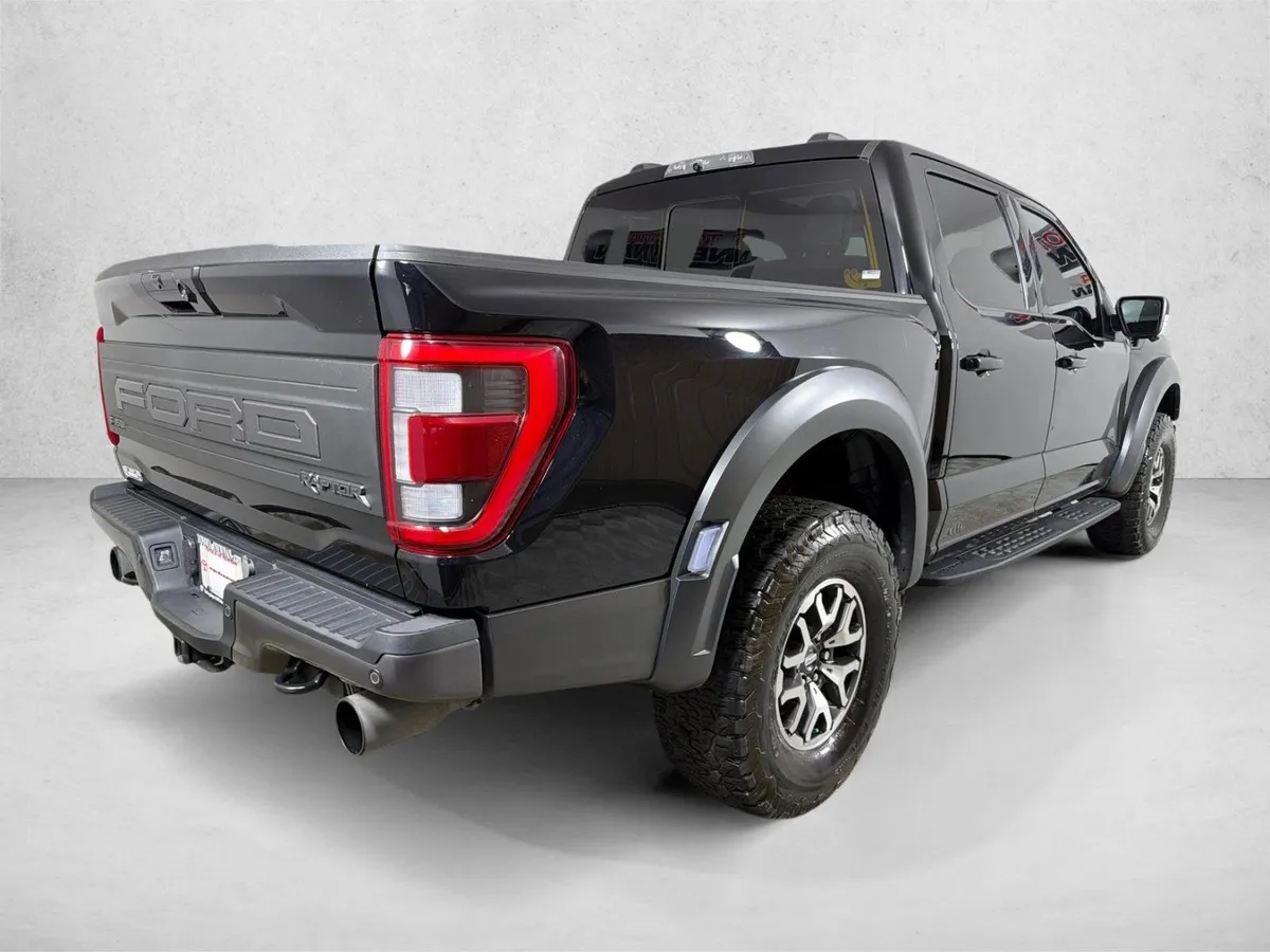 2023 Ford F-150 Raptor thumbnail 5