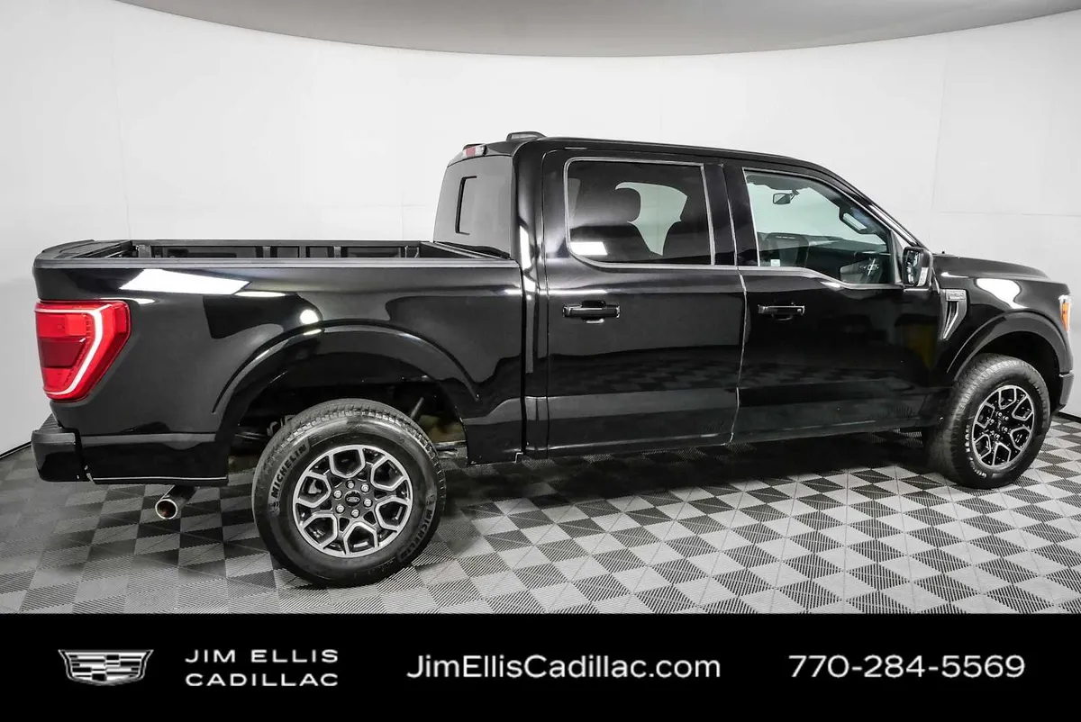 2023 Ford F-150 XL thumbnail 2