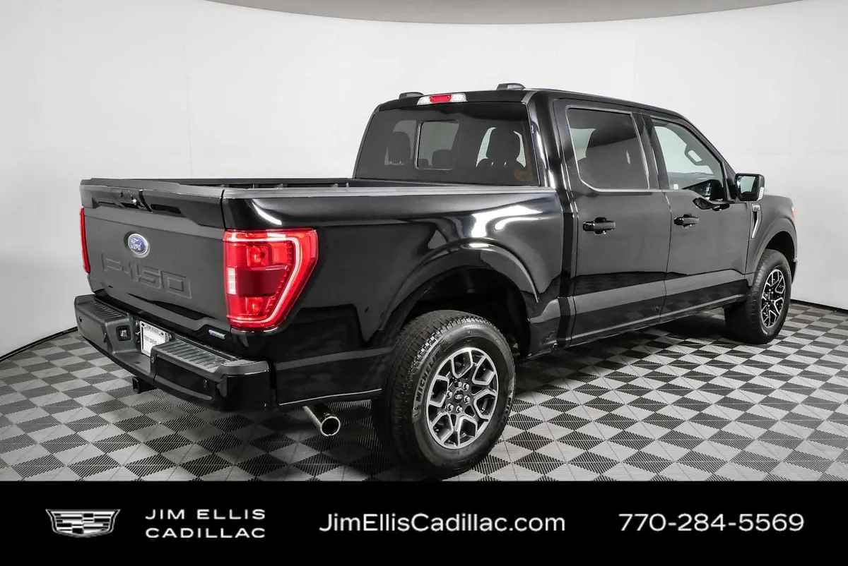 2023 Ford F-150 XL thumbnail 3