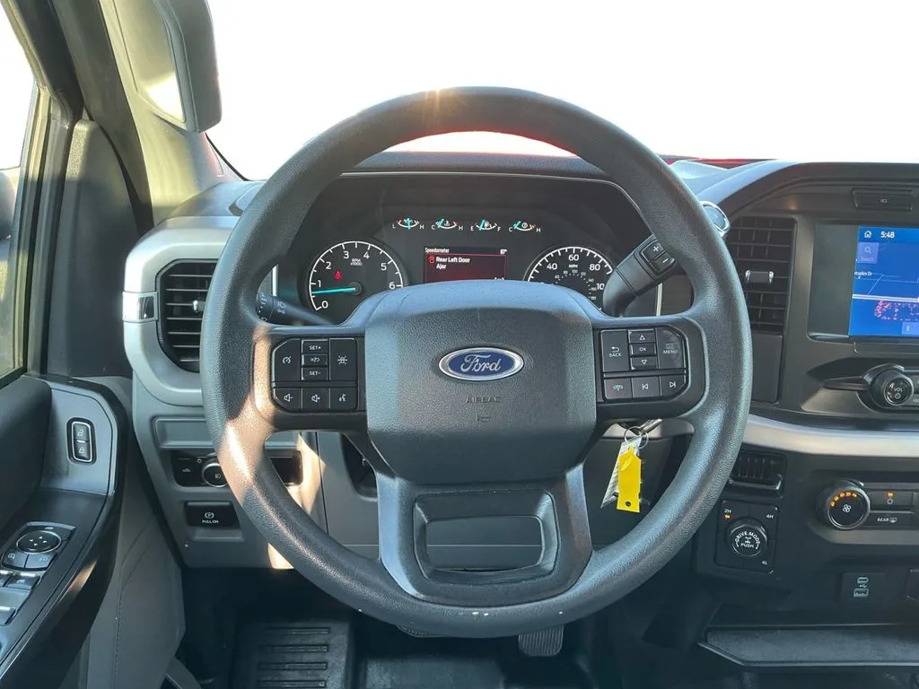 2023 Ford F-150 XL thumbnail 18