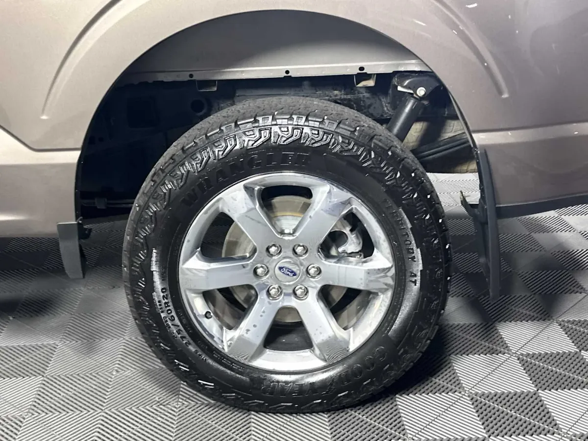 2023 Ford F-150 XLT thumbnail 28