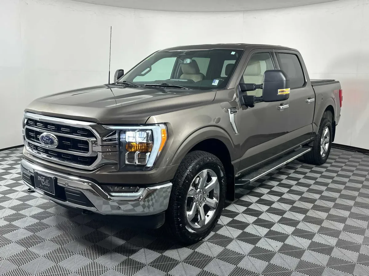 2023 Ford F-150 XLT thumbnail 6