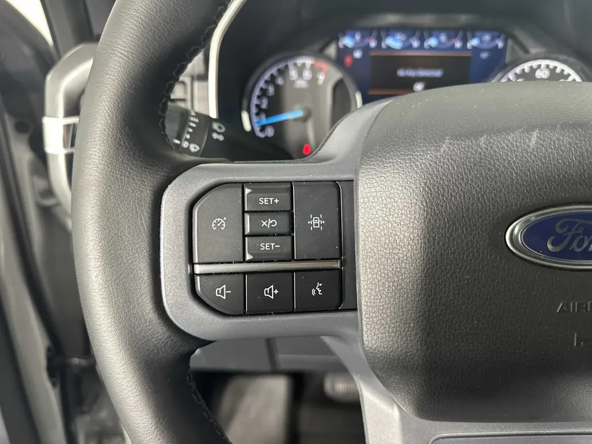 2023 Ford F-150 XLT thumbnail 21