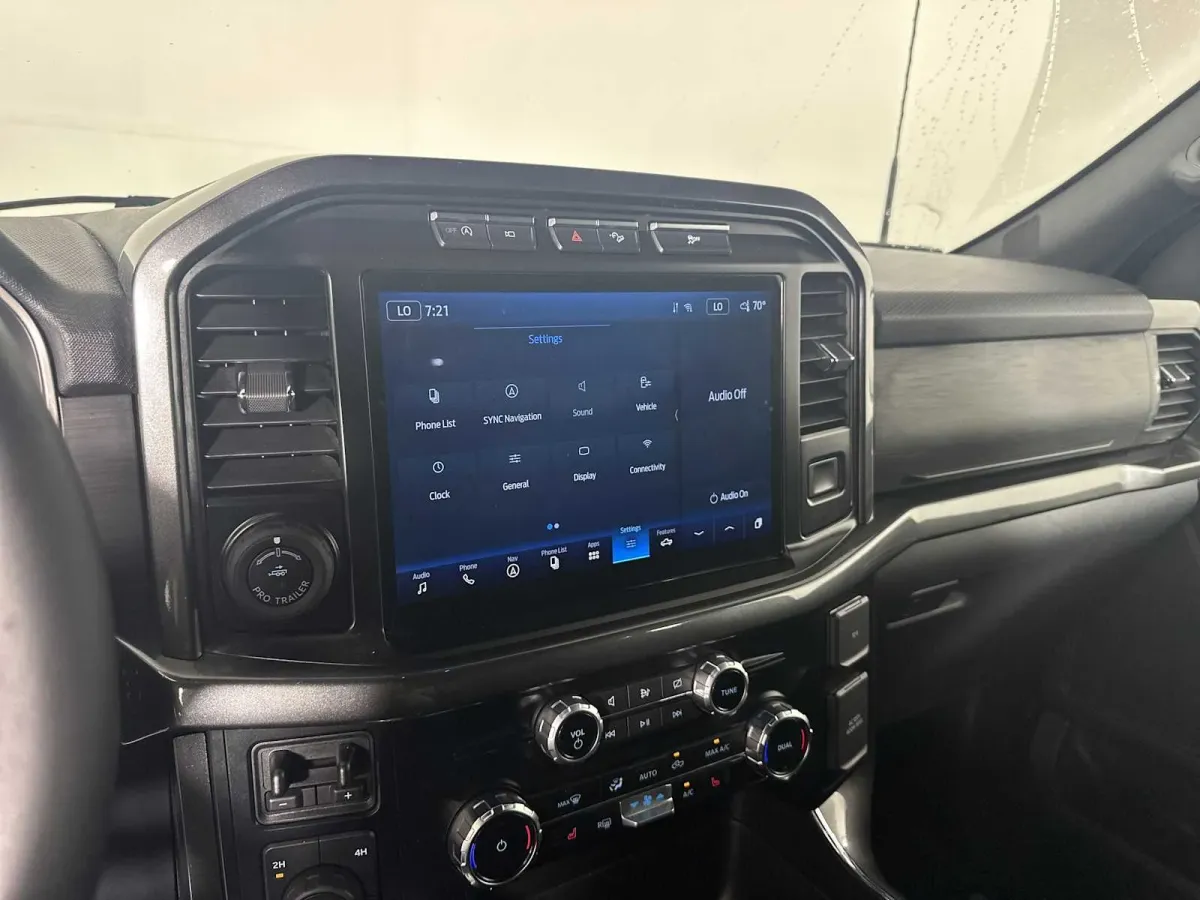 2023 Ford F-150 XLT thumbnail 25