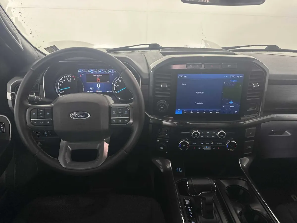 2023 Ford F-150 XLT thumbnail 31