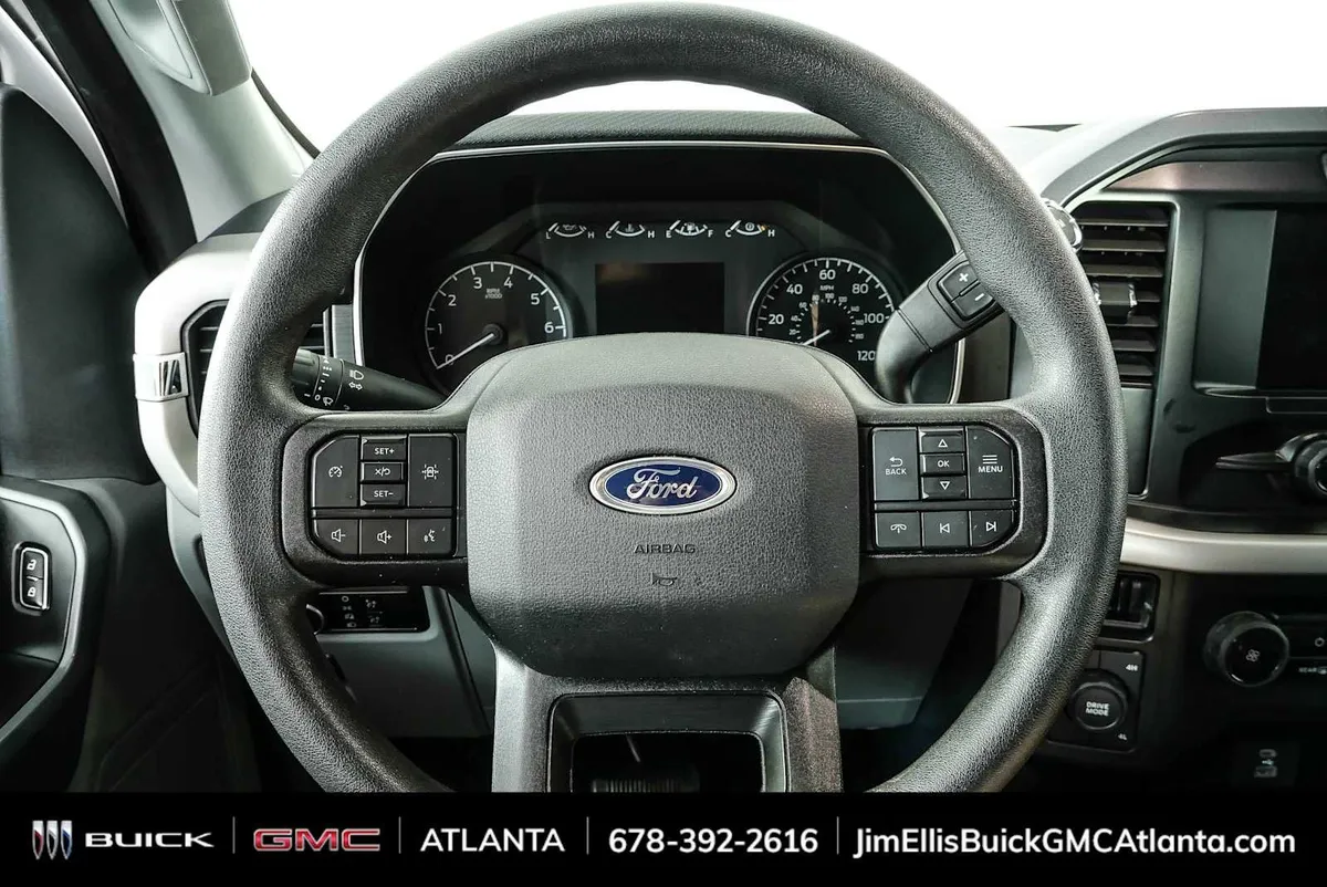 2023 Ford F-150 XLT thumbnail 9