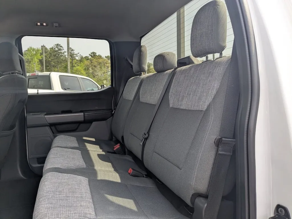 2023 Ford F-150 XLT thumbnail 22