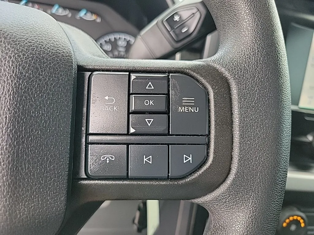 2023 Ford F-150 XLT thumbnail 20