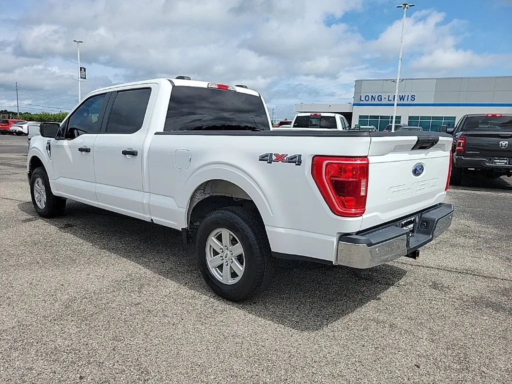 2023 Ford F-150 XLT thumbnail 5