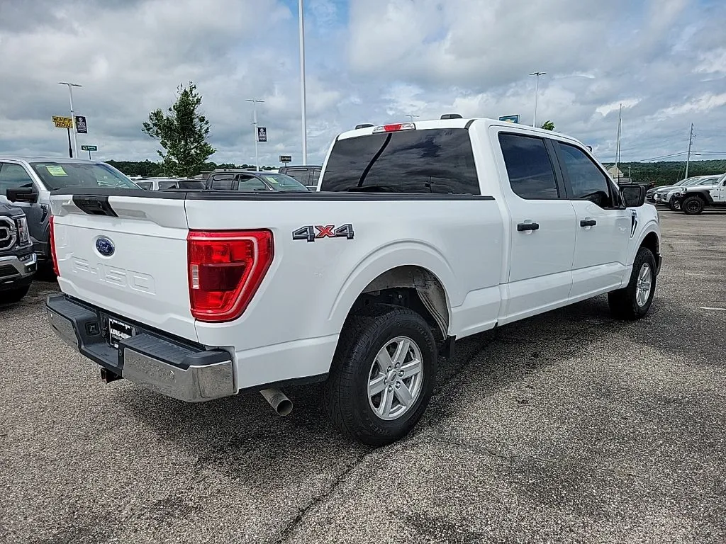 2023 Ford F-150 XLT thumbnail 7
