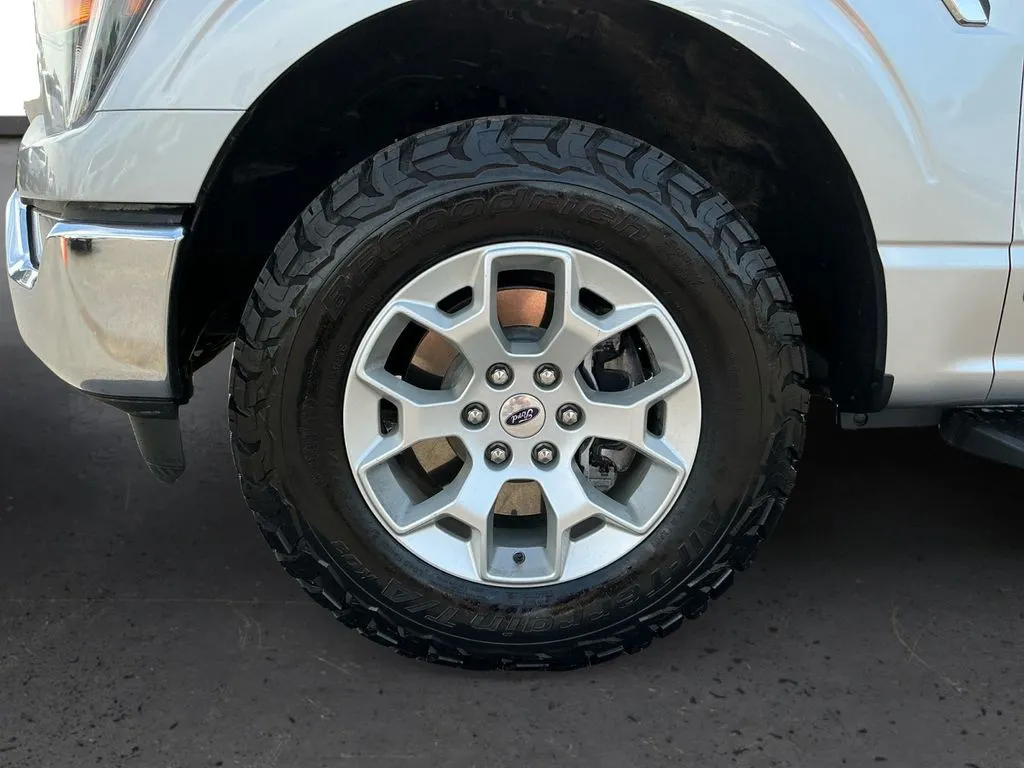 2023 Ford F-150 XLT thumbnail 13