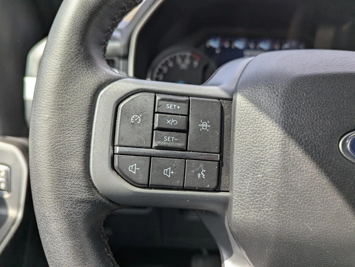 2023 Ford F-150 XLT thumbnail 13