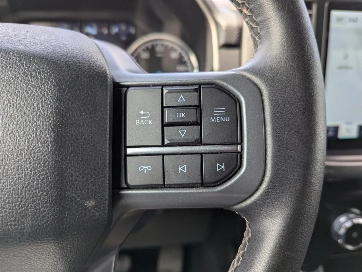 2023 Ford F-150 XLT thumbnail 14