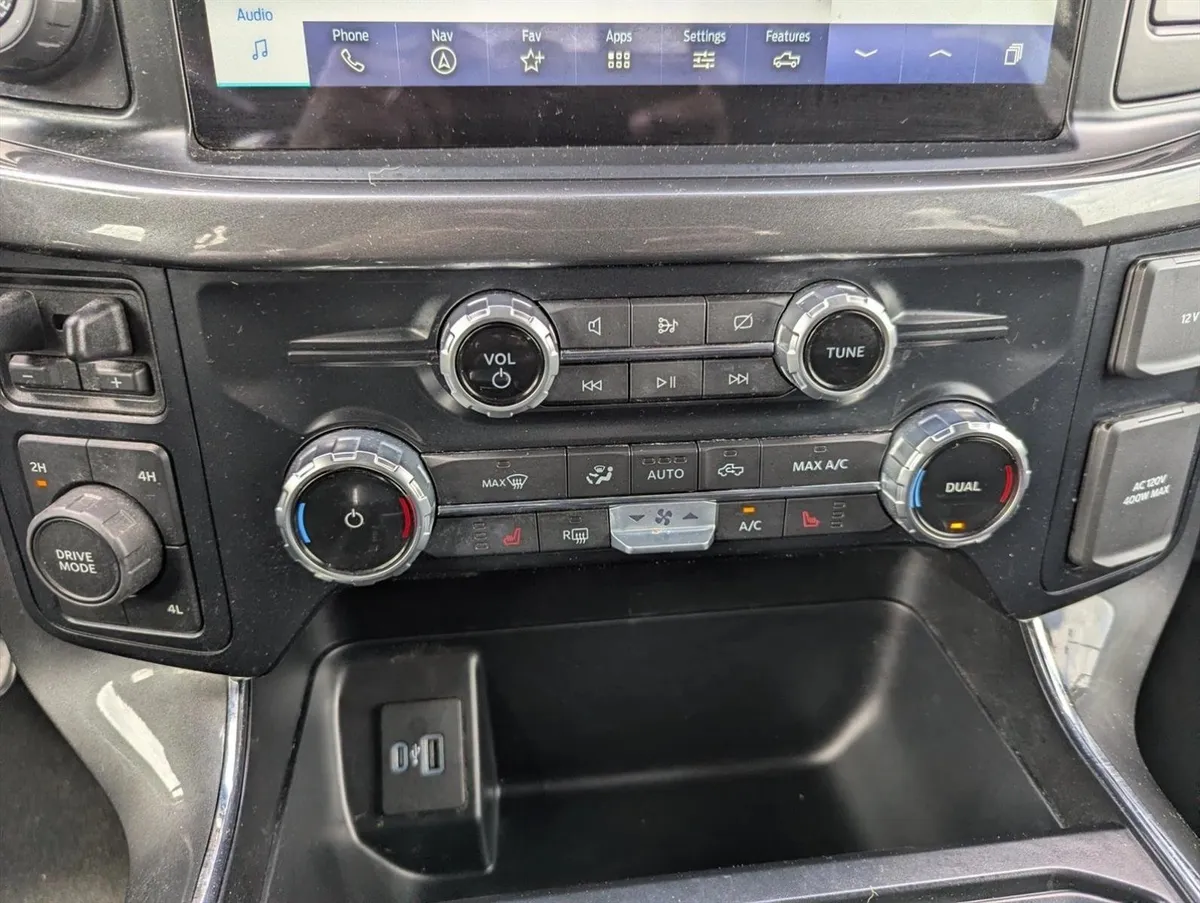 2023 Ford F-150 XLT thumbnail 19
