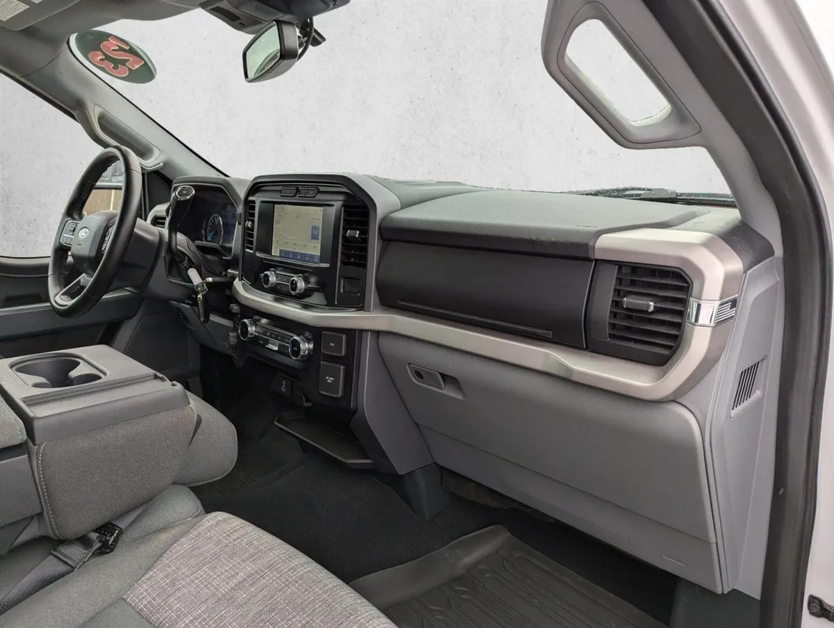 2023 Ford F-150 XLT thumbnail 27