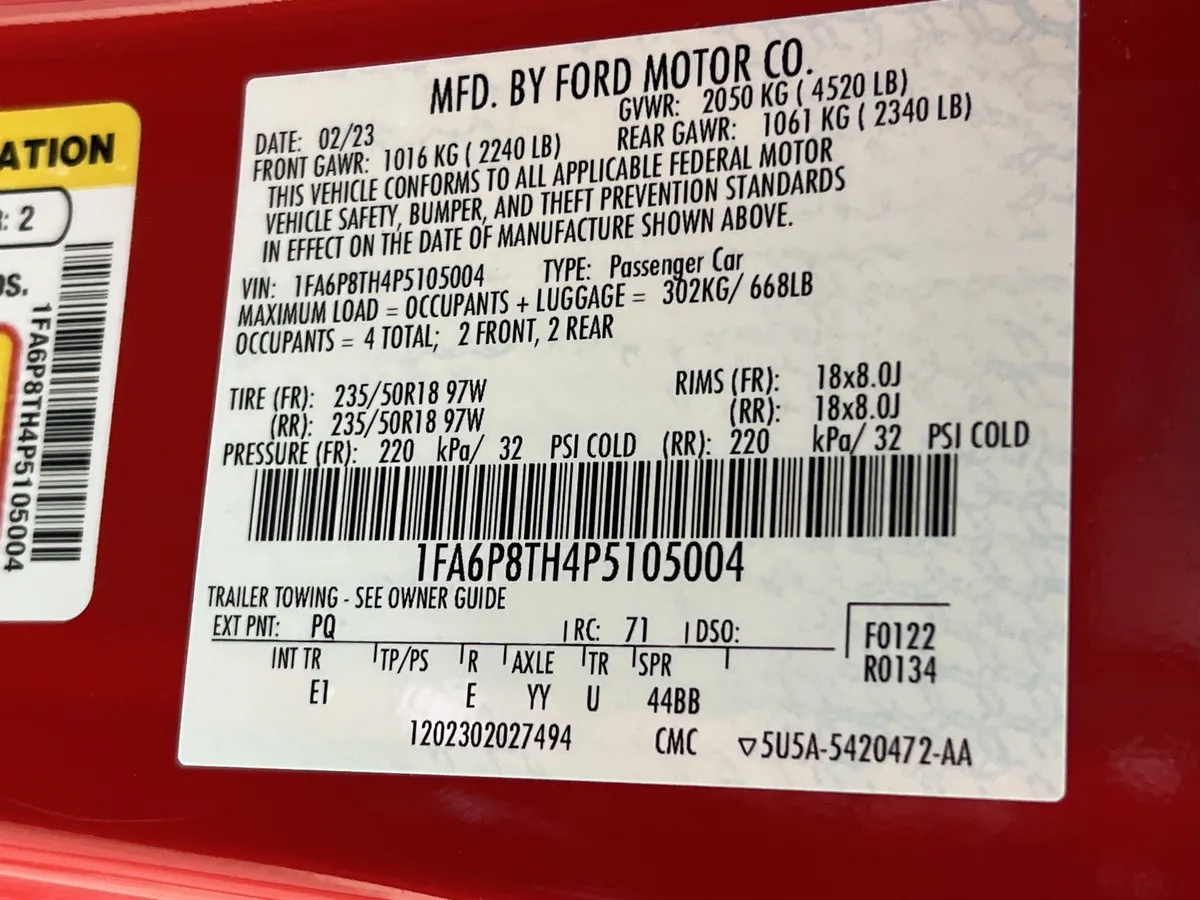 2023 Ford Mustang EcoBoost Premium thumbnail 34