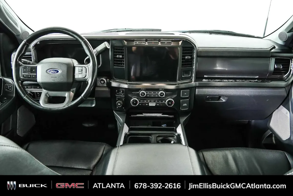 2023 Ford Super Duty F-250 Pickup LARIAT thumbnail 20