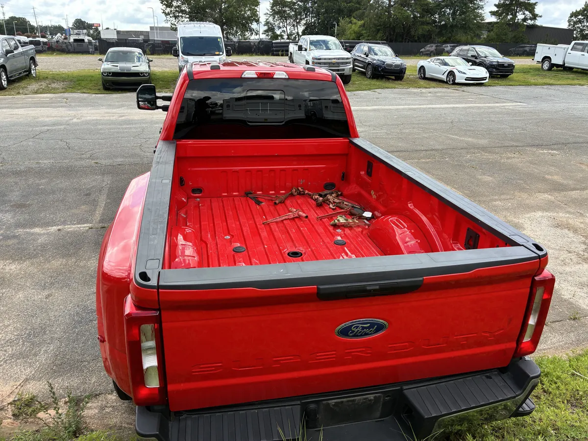2023 Ford Super Duty F-350 DRW XL thumbnail 7