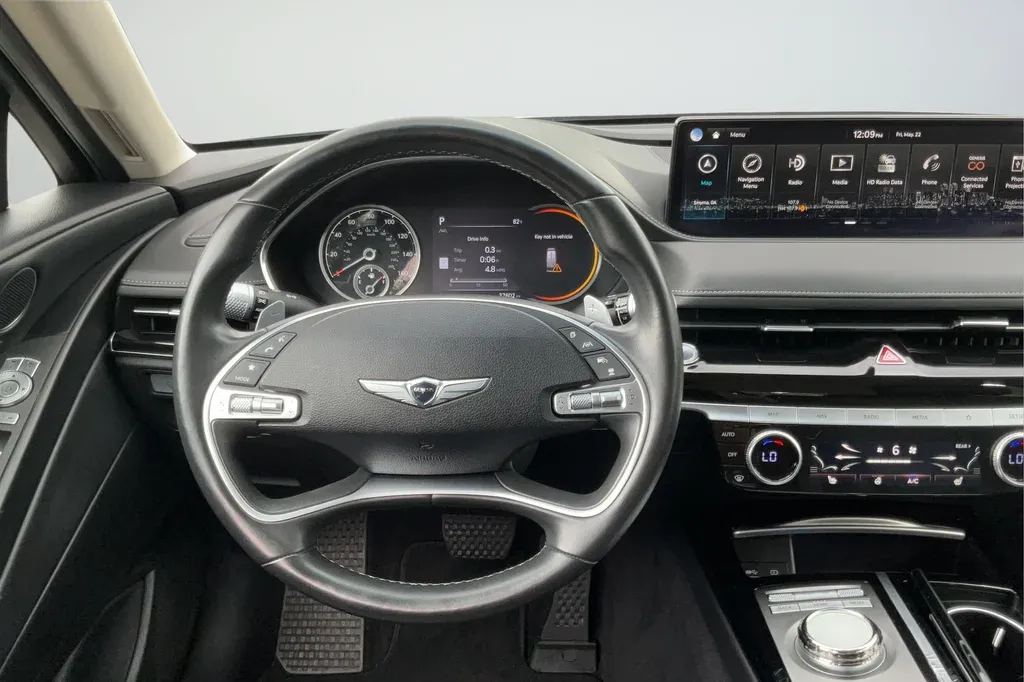 2023 Genesis G80 2.5T thumbnail 13