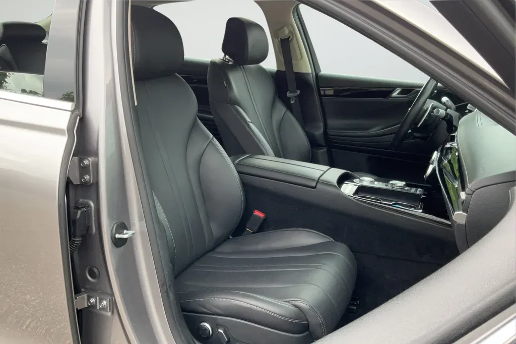 2023 Genesis G80 2.5T thumbnail 20
