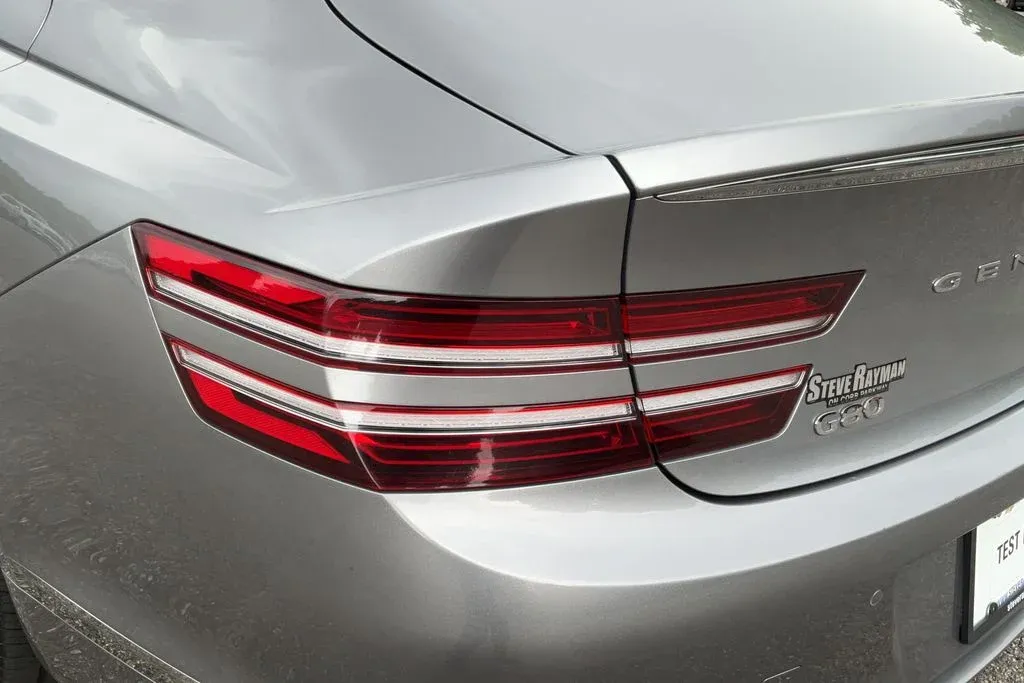 2023 Genesis G80 2.5T thumbnail 27