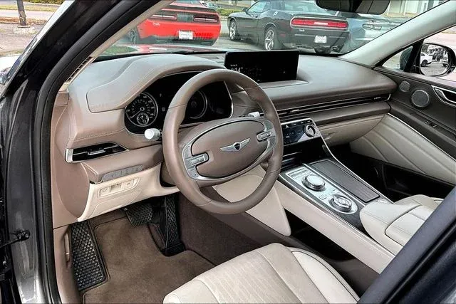 2023 Genesis GV80 2.5T thumbnail 14