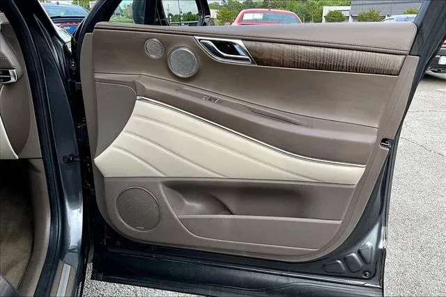 2023 Genesis GV80 2.5T thumbnail 26