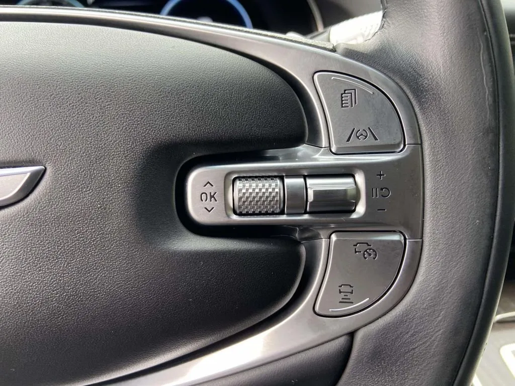 2023 Genesis GV80 3.5T thumbnail 35